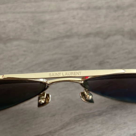 Auth SAINT LAURENT sunnies - Picture 7 of 7